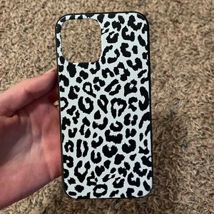 leopard iphone case